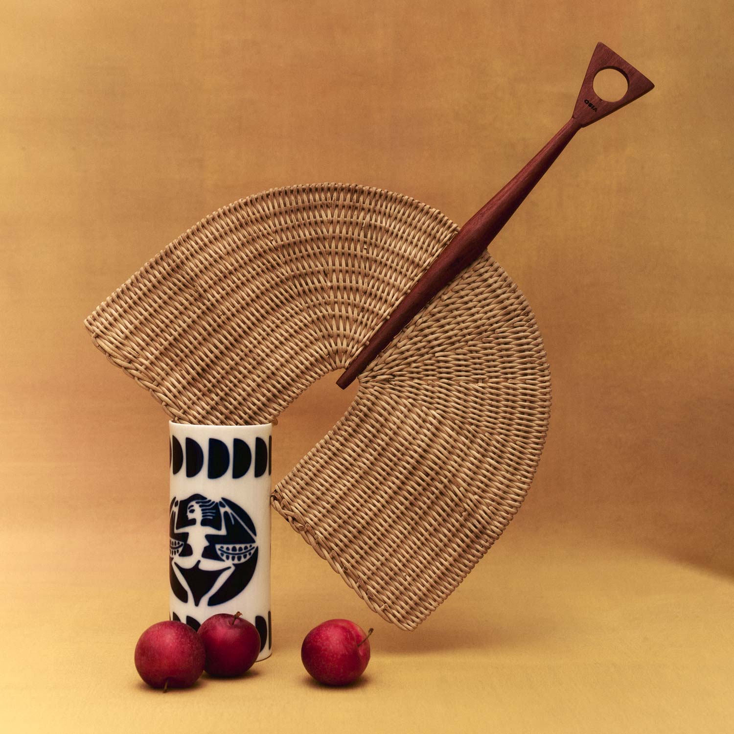 HAND-WOVEN TRIANGLE FAN